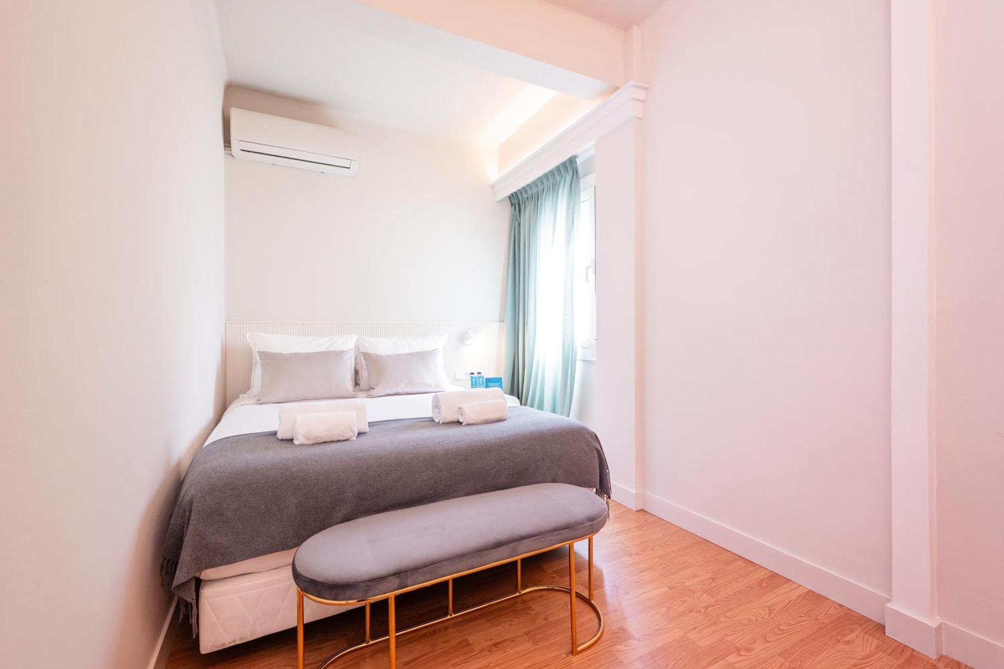 Sweett - Atic Eloi Apartment Barcelona Bagian luar foto