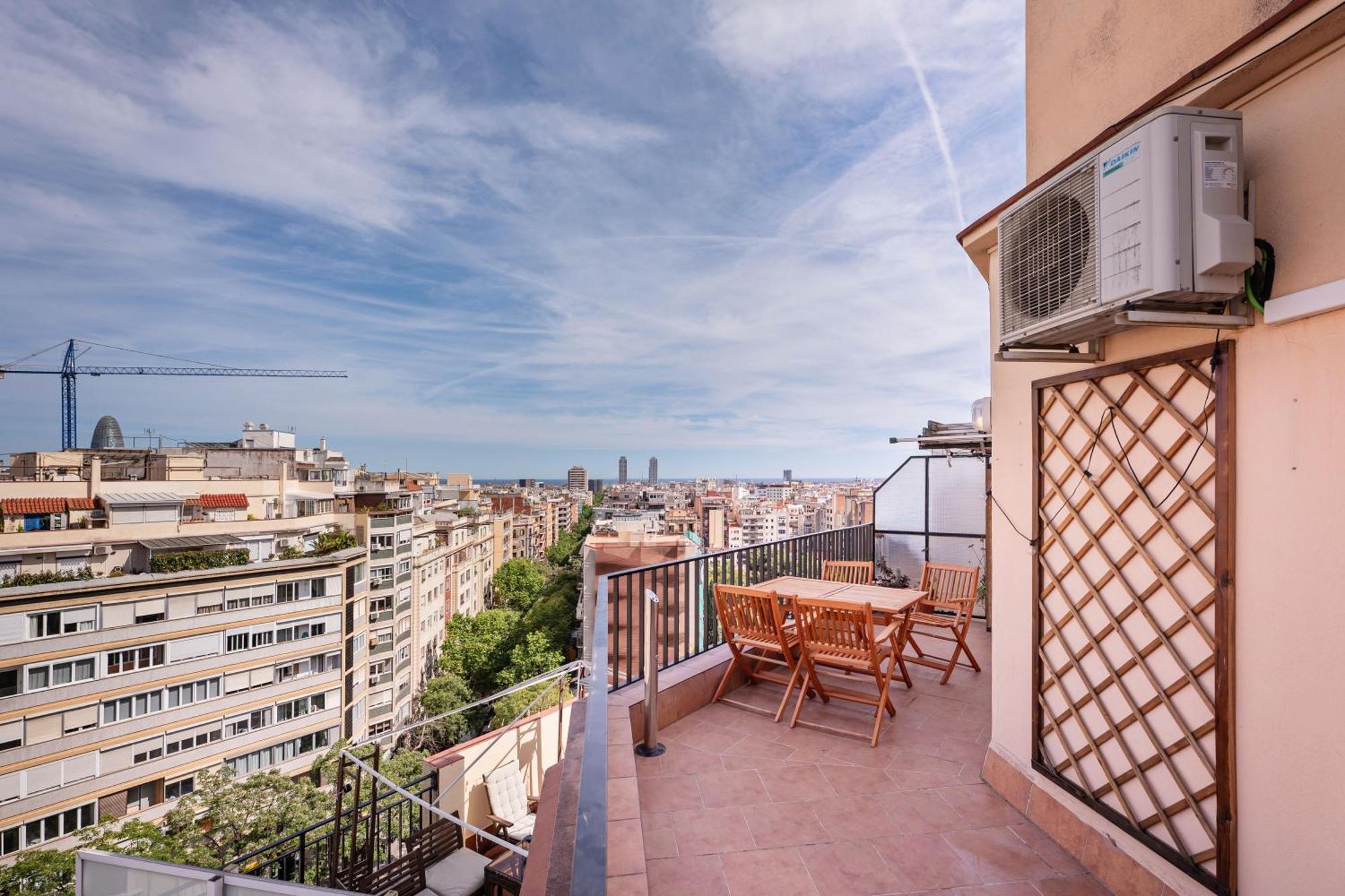 Sweett - Atic Eloi Apartment Barcelona Bagian luar foto