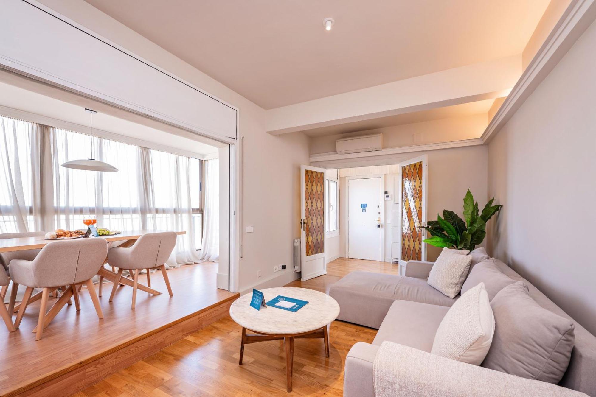 Sweett - Atic Eloi Apartment Barcelona Bagian luar foto