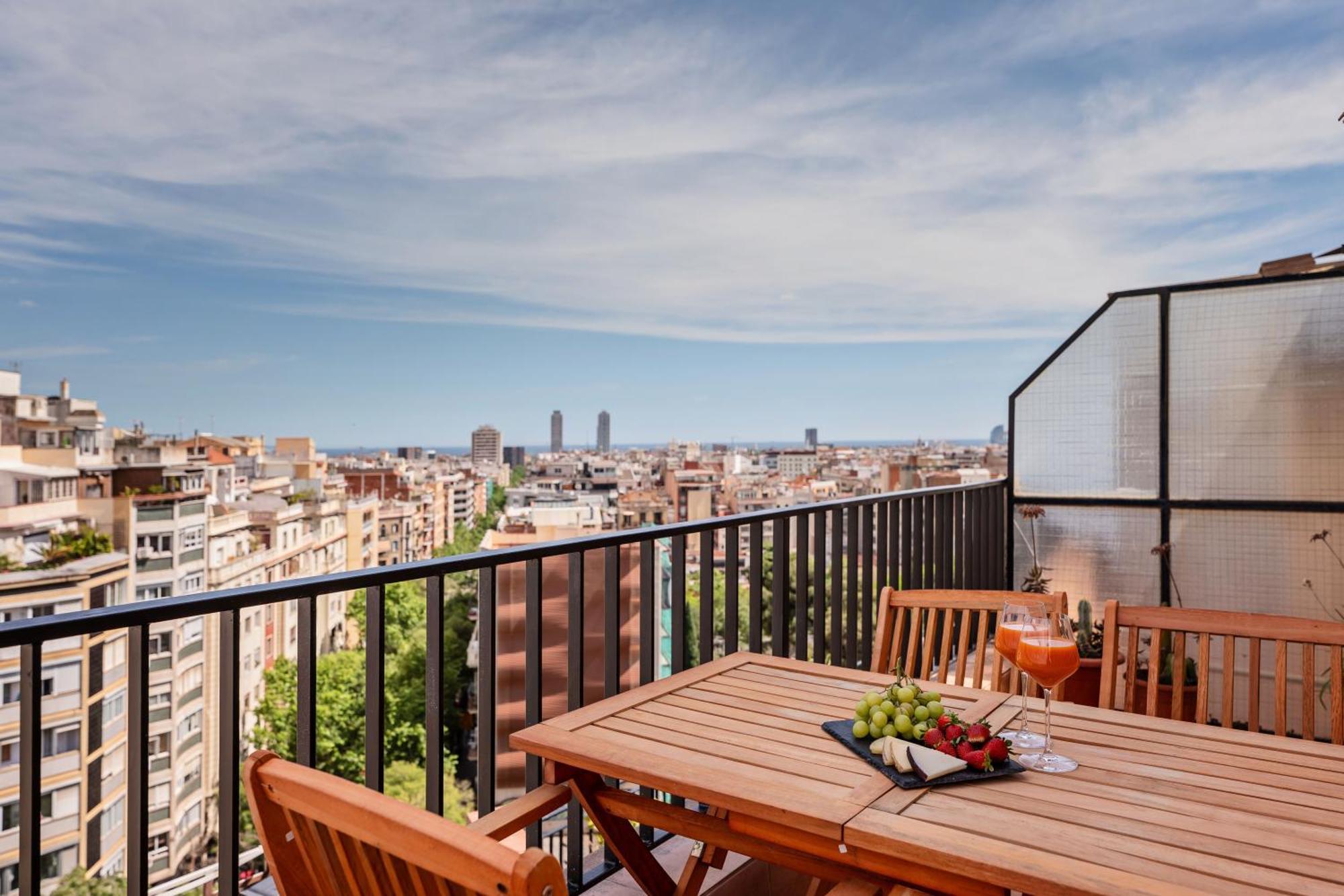 Sweett - Atic Eloi Apartment Barcelona Bagian luar foto