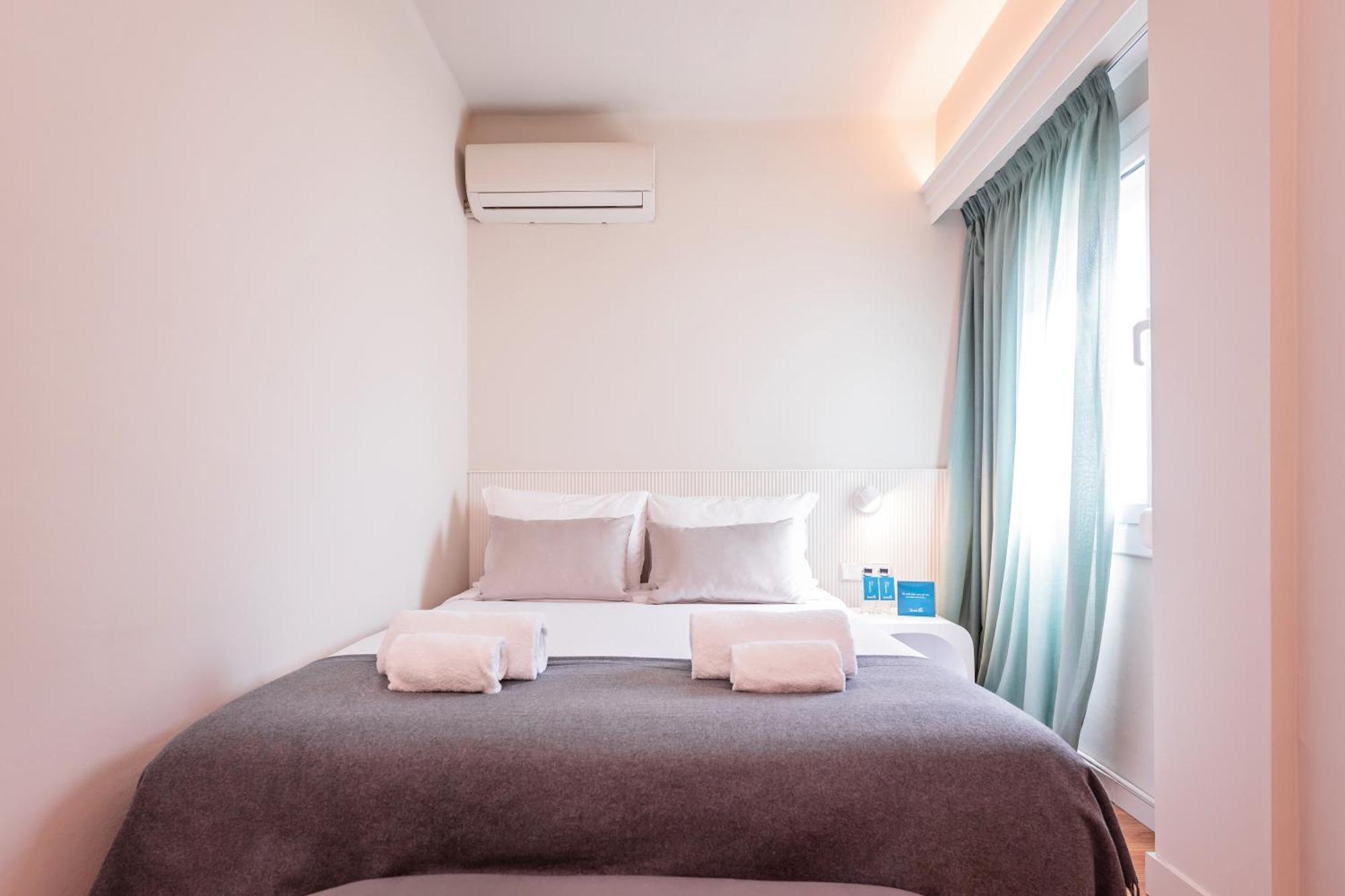 Sweett - Atic Eloi Apartment Barcelona Bagian luar foto